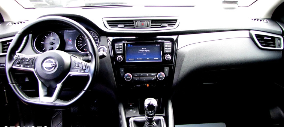 Nissan Qashqai cena 68999 przebieg: 186669, rok produkcji 2018 z Chełm małe 154